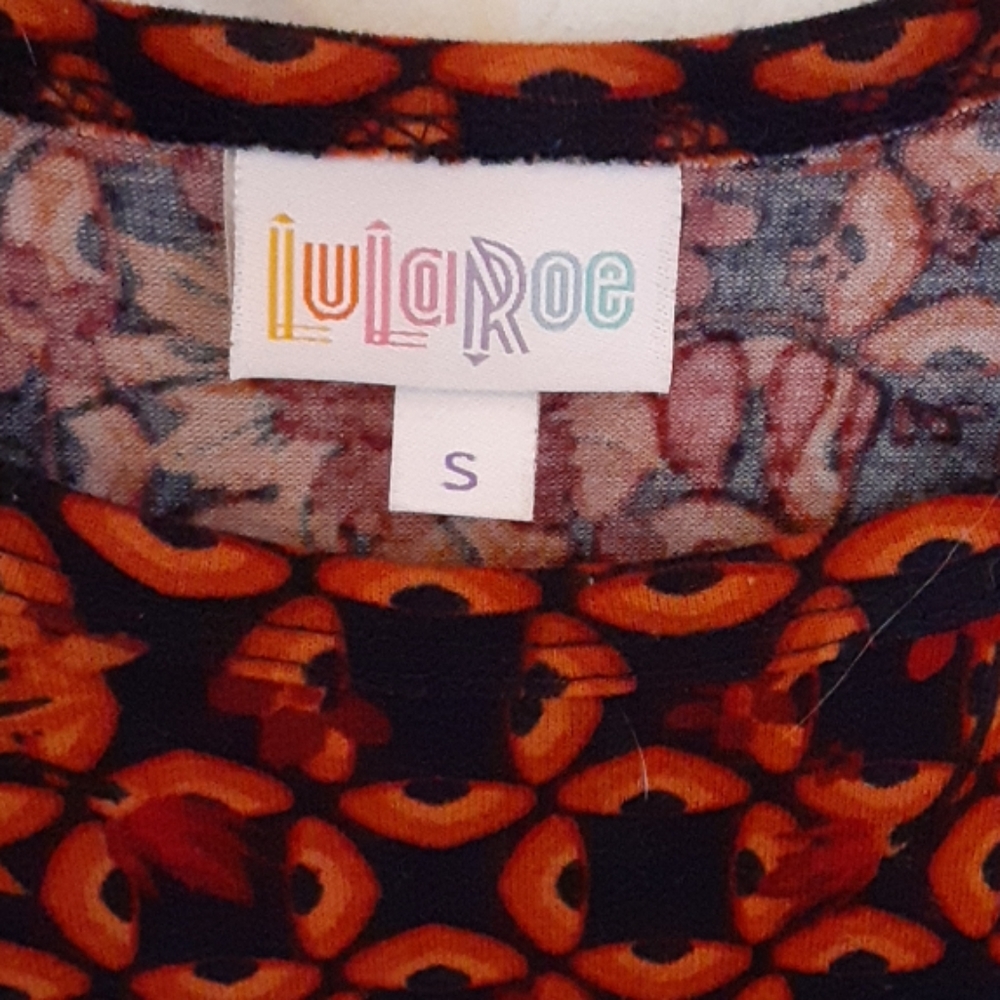 Lularoe carly